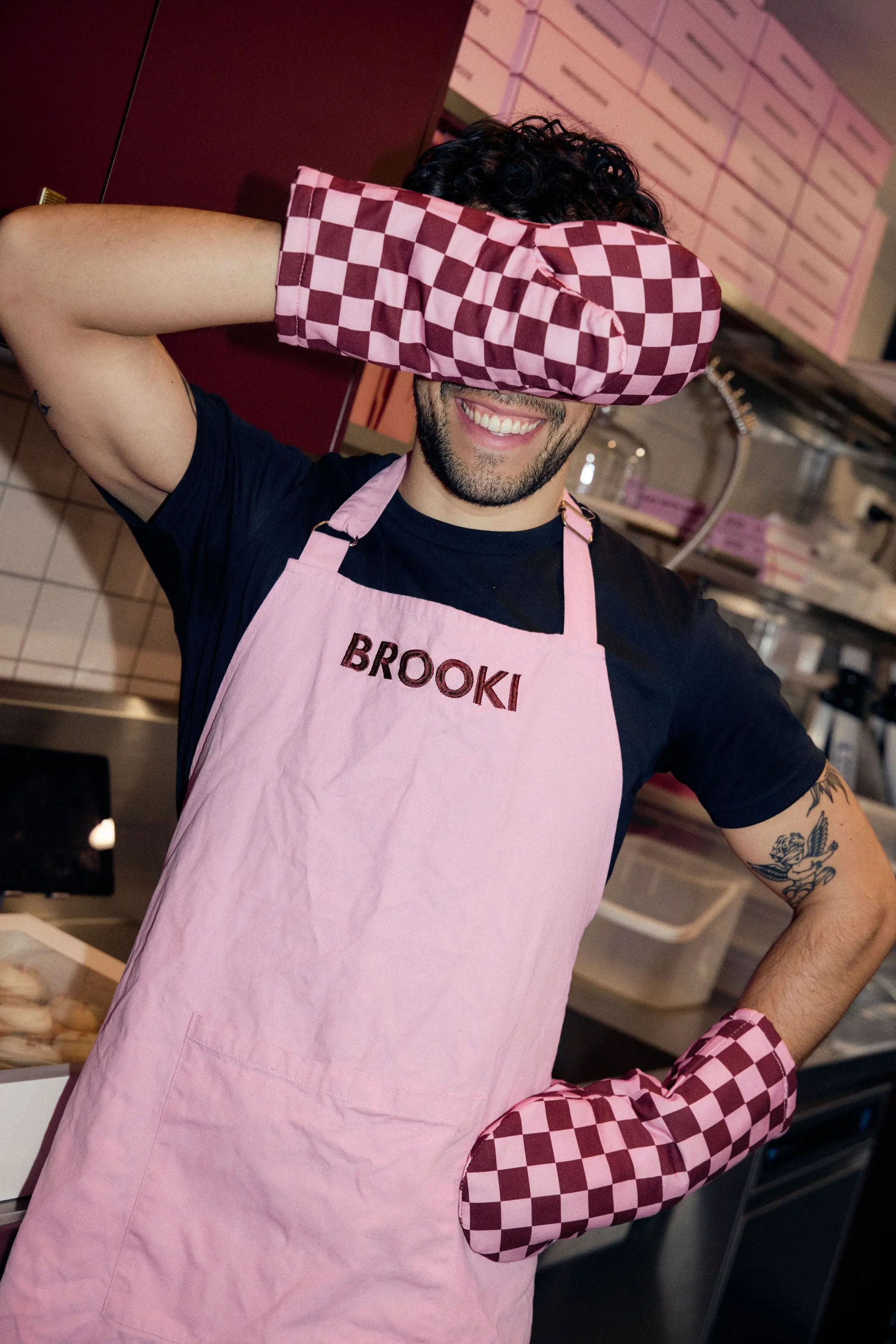 Brooki Apron - Image 3